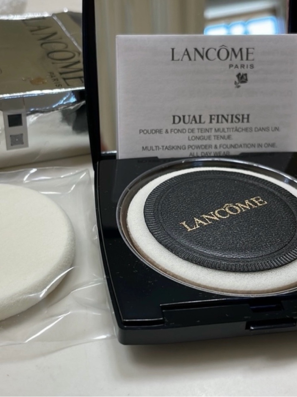 Matte Pressed Powder - Matte Amanda - Picture 2 of 5